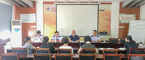 1559805241698836.png 經(jīng)開區(qū)稅務局來綿陽機場走訪.png