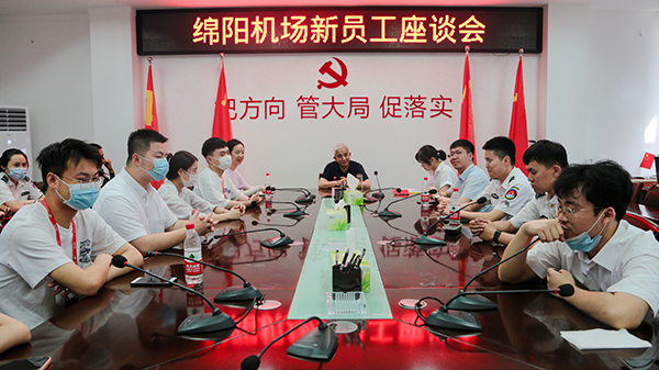 “助力鄉(xiāng)村振興，踐行艱苦奮斗” 將新員工黨性教育活動搬到對口幫扶村4.jpg