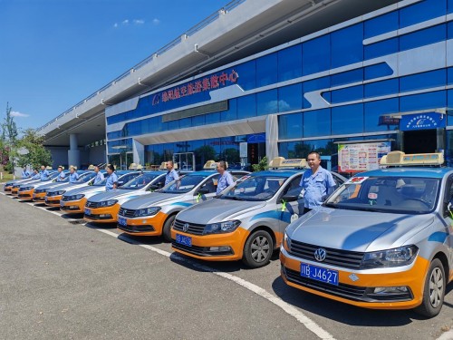 1686130268151084.jpg 出租車(chē)公司_副本.jpg